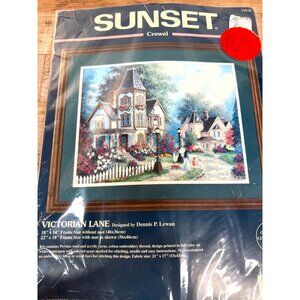 1998 Dimensions Sunset Crewel Kit VICTORIAN LANE 18”x14”#11110